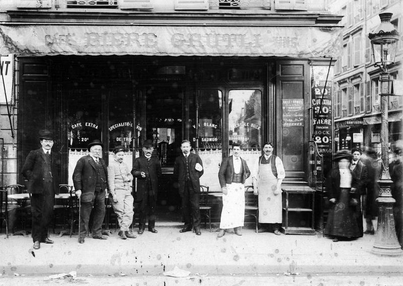 Café, vins, bière Grutli, à Paris (75), 1910