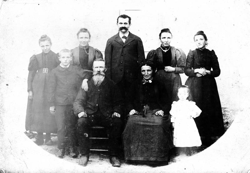 Famille Chaliès, Pezet, vers 1900