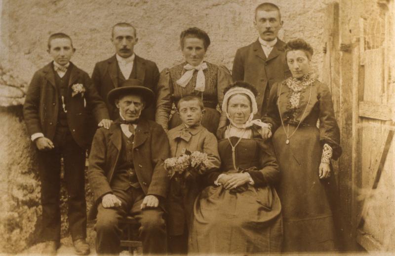 Famille Fournier Tilly, en Barrez (secteur de Mur de Barrez)