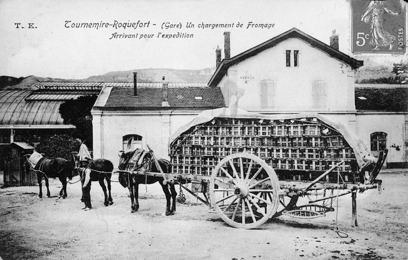 Tournemire-Roquefort - (Gare) Un chargement de Fromage Arrivant pour l'expedition
